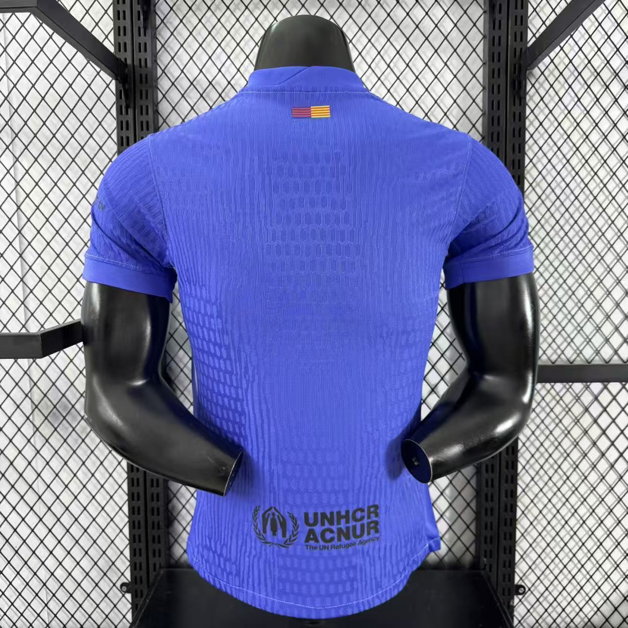 חולצת אימון סגולה של ברצלונה לעונת 2025/26