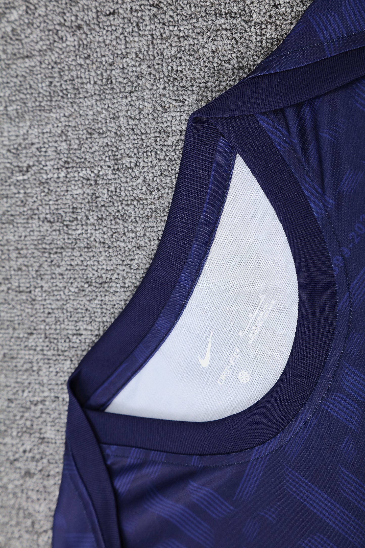 💙❤️סט אימון ברצלונה 25/26 – הסטייל של אלופת קאמפ נואו