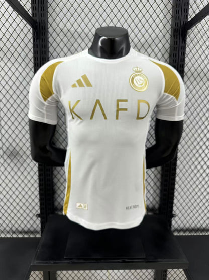 אל נאסר 24/25 – חולצת חוץ לבנה וזהב בעיצוב פרימיום