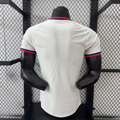 חולצת בית ריאל מדריד 26/27 מהדורת פרימיום