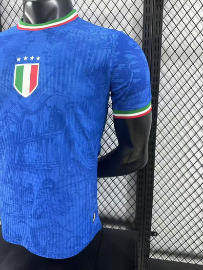 חולצת איטליה 24/25 מיוחדת - מהדורה כחולה קלאסית