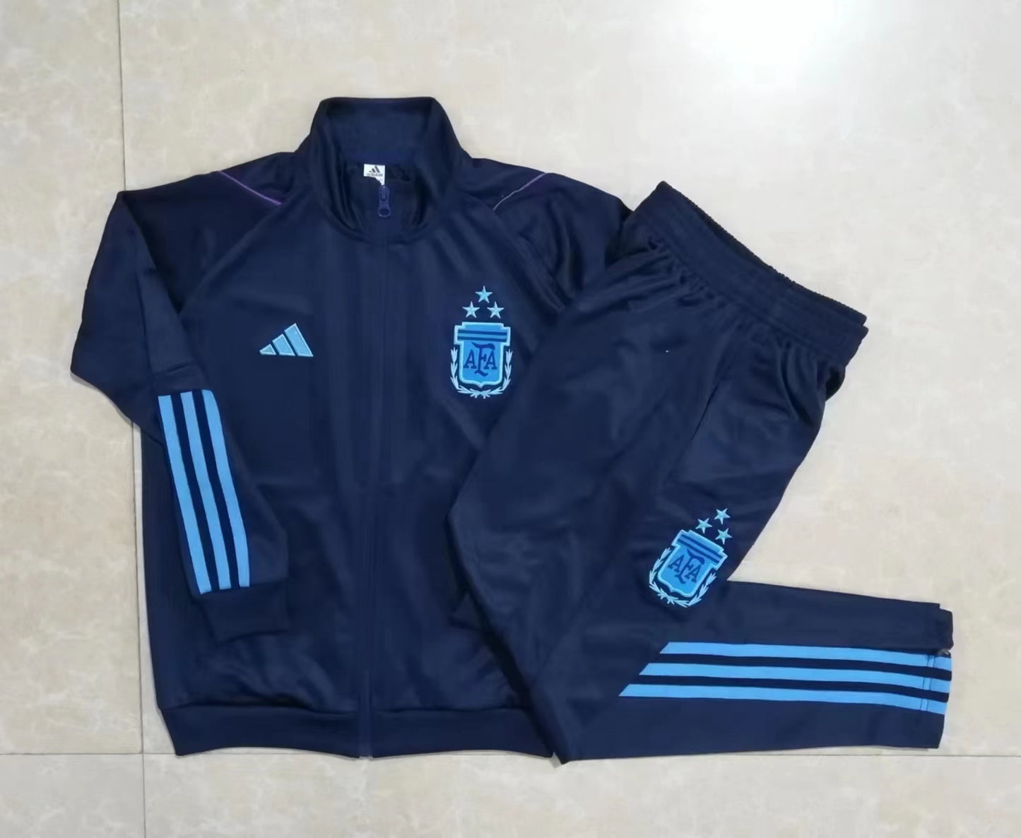 חליפת אימונים בצבע כחול מלכותי של ארגנטינה 22/23 - מהדורה עם רוכסן ארוך