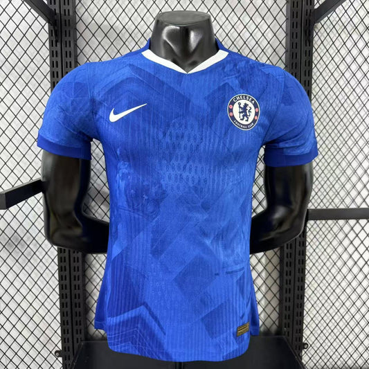 חולצת הבית של צ'לסי לעונת 2025/26