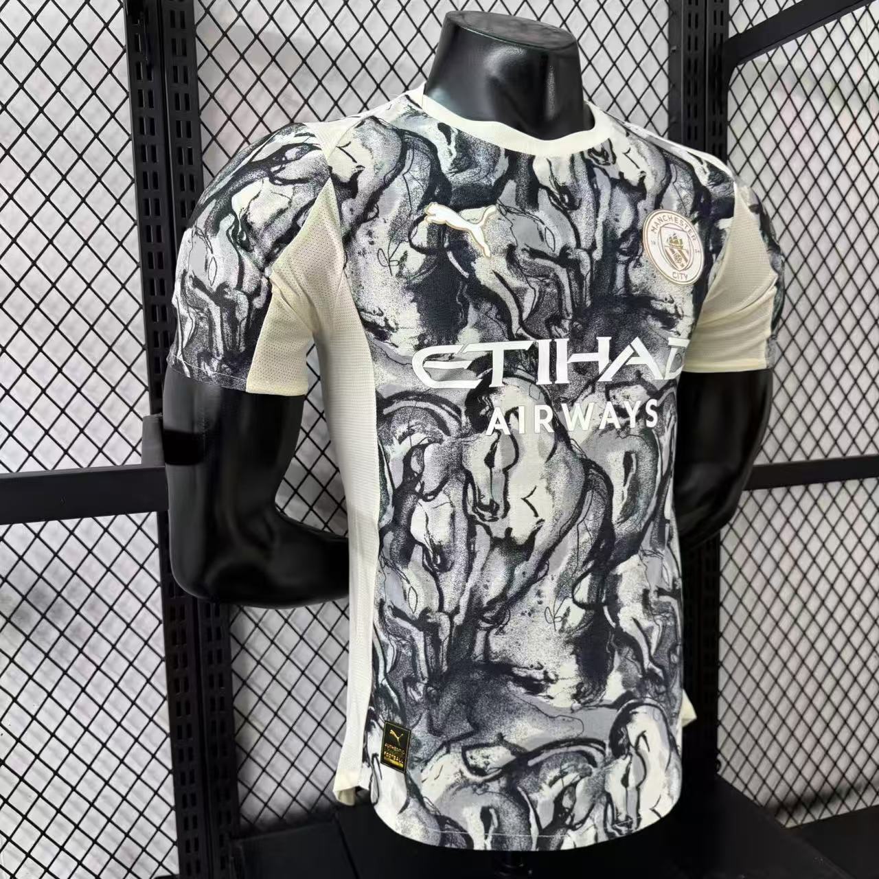 חולצת מנצ׳סטר סיטי מיוחדת – מהדורת שנה סינית (שנת הסוס) 2026