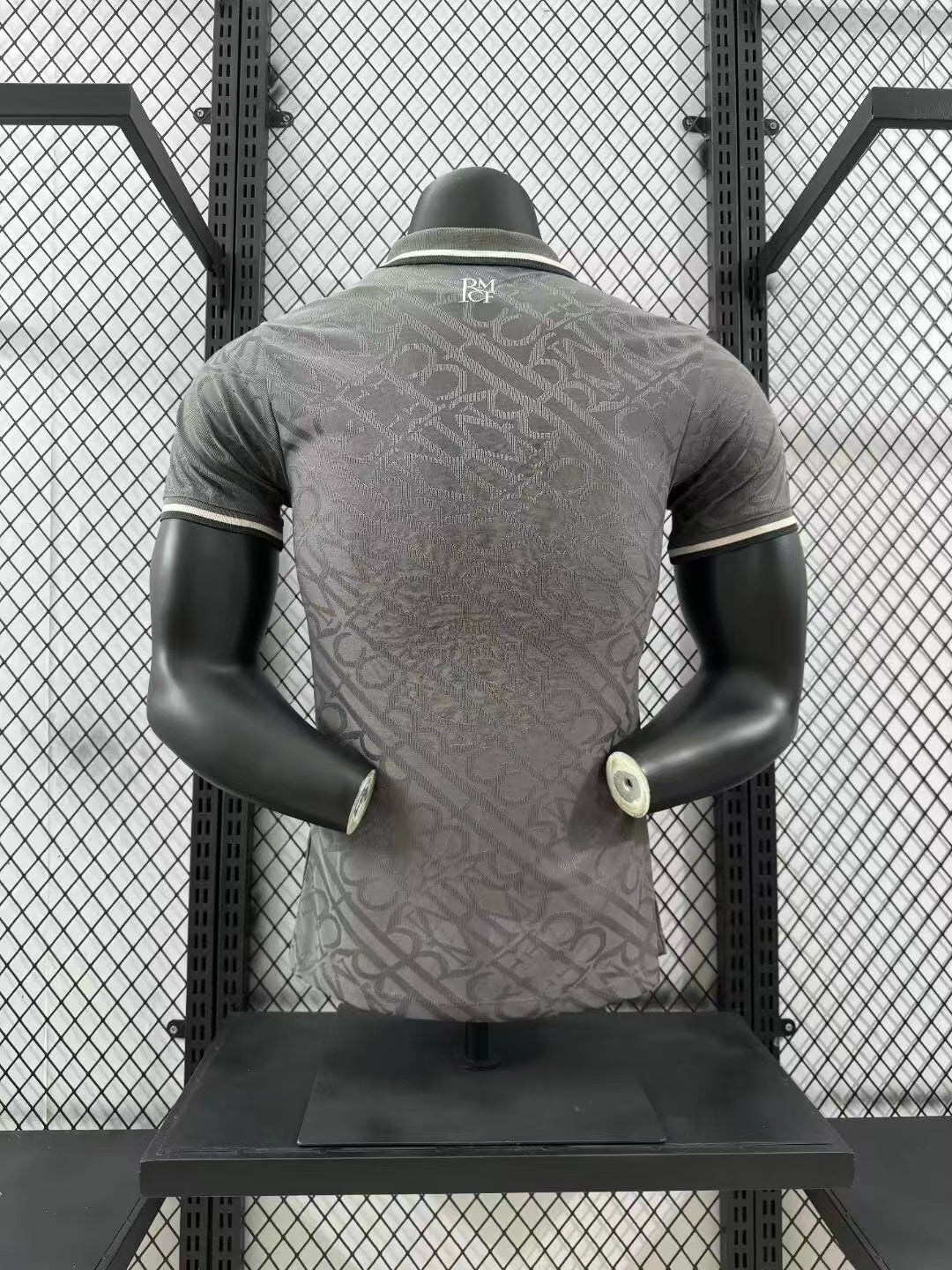 ⚫👑⚽ריאל מדריד 24/25 – חולצת חוץ שנייה בצבע אפור יוקרתי