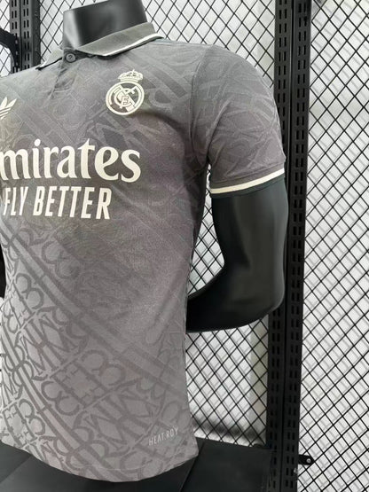 ⚫👑⚽ריאל מדריד 24/25 – חולצת חוץ שנייה בצבע אפור יוקרתי
