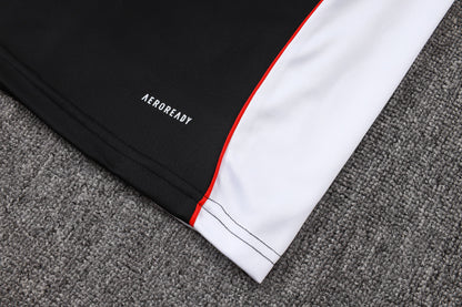 ⚽🔥חליפת אימון באיירן מינכן 25/26 – שחור/אדום