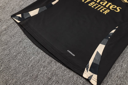 סט חליפה ריאל מדריד בצבע שחור שנת 24/25