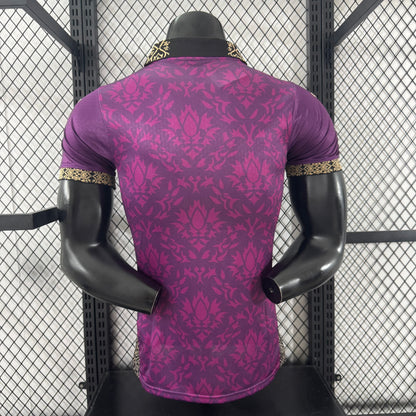 חולצת טריקו מיוחדת של מילאן – מהדורה מוגבלת