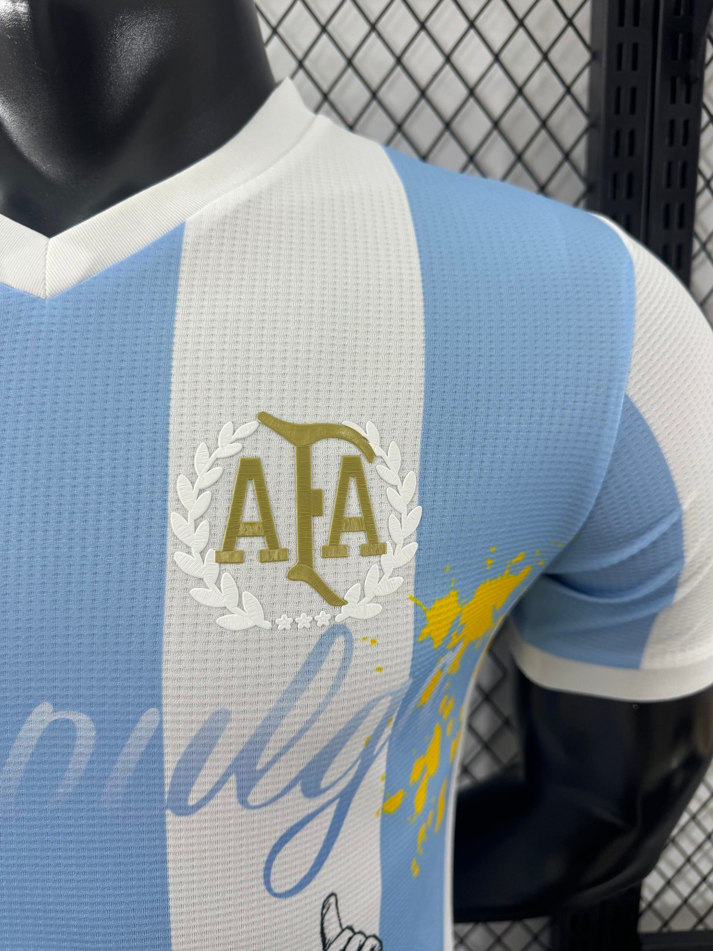 חולצת ארגנטינה מהדורה מיוחדת – La Pulga 2025/26 עיצוב מרהיב שמוקדש לליאו מס