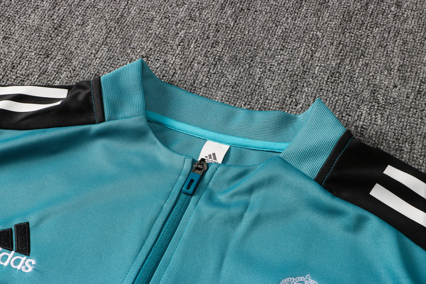 סט חליפה ריאל מדריד –  פרימיום בצבע טורקיז