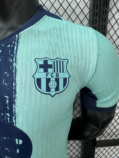 חולצת FC ברצלונה מיוחדת – מהדורה ייחודית